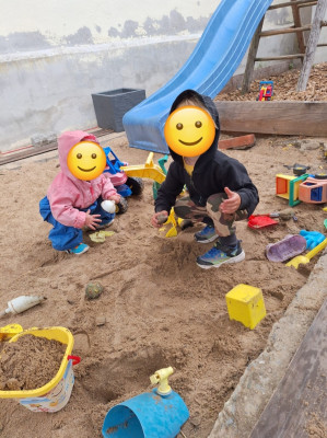 Ebenerdiger Sandkasten